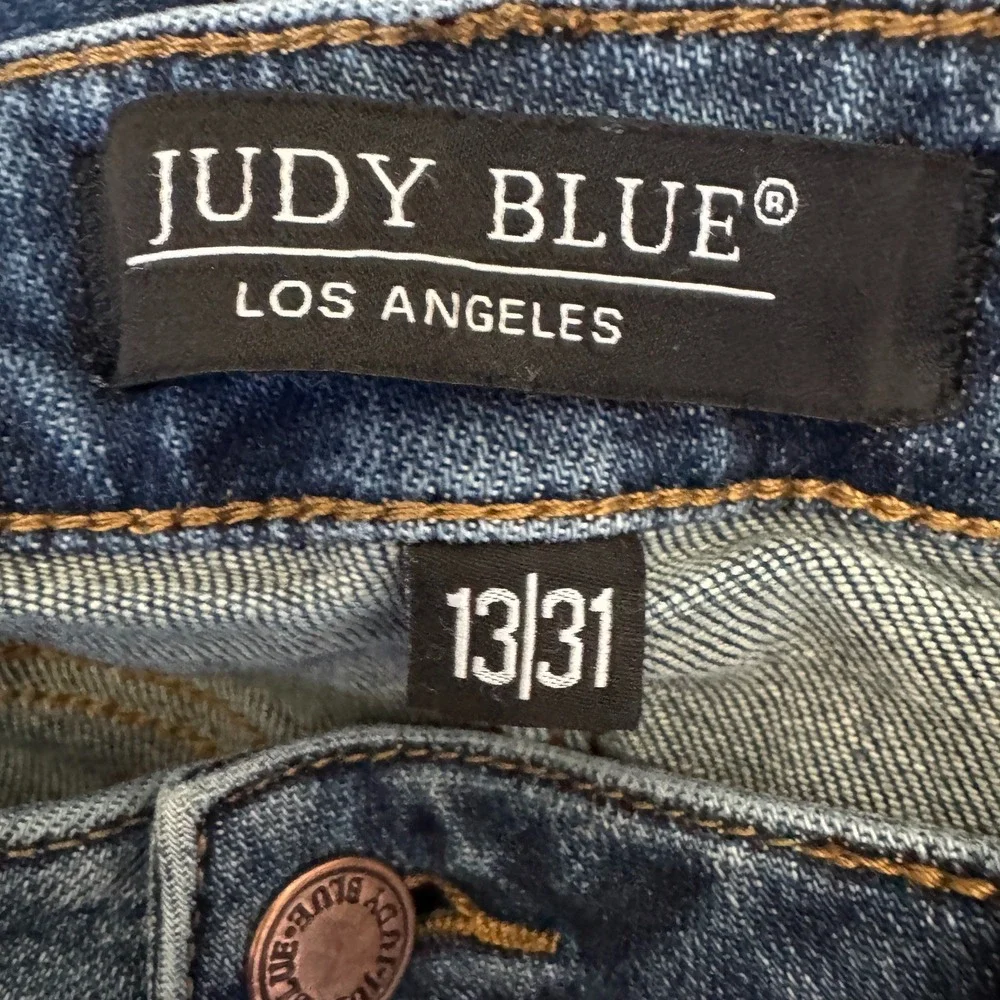 Judy Blue High Waisted Destroyed Flare Leg Jeans Womens 13 Cowgirl Western Rodeo